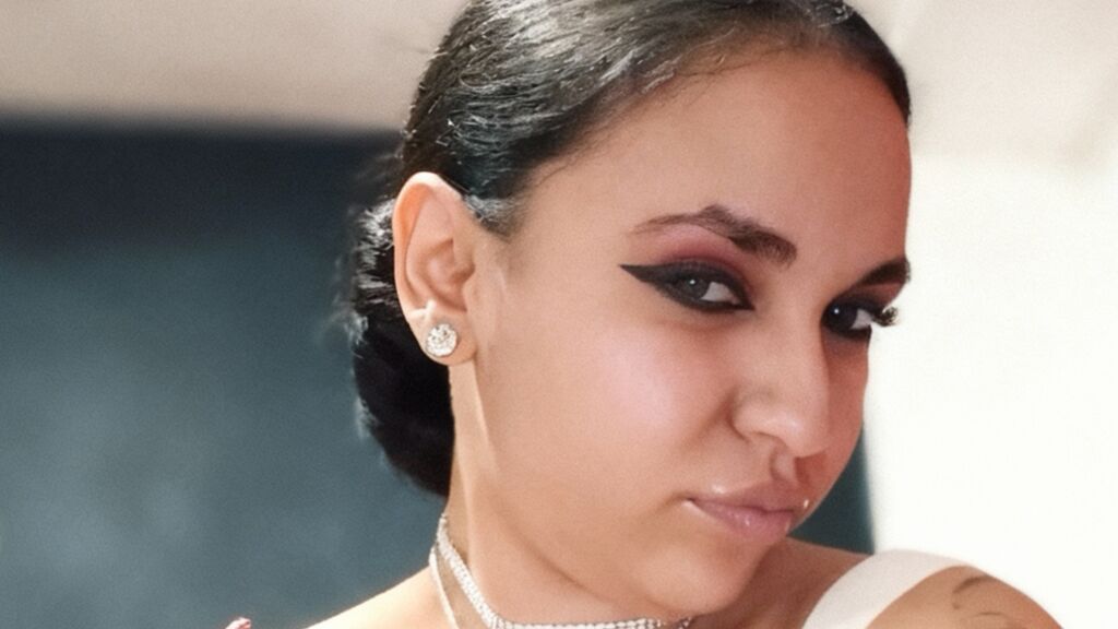 AthennaSweet online on GirlsOfJasmin