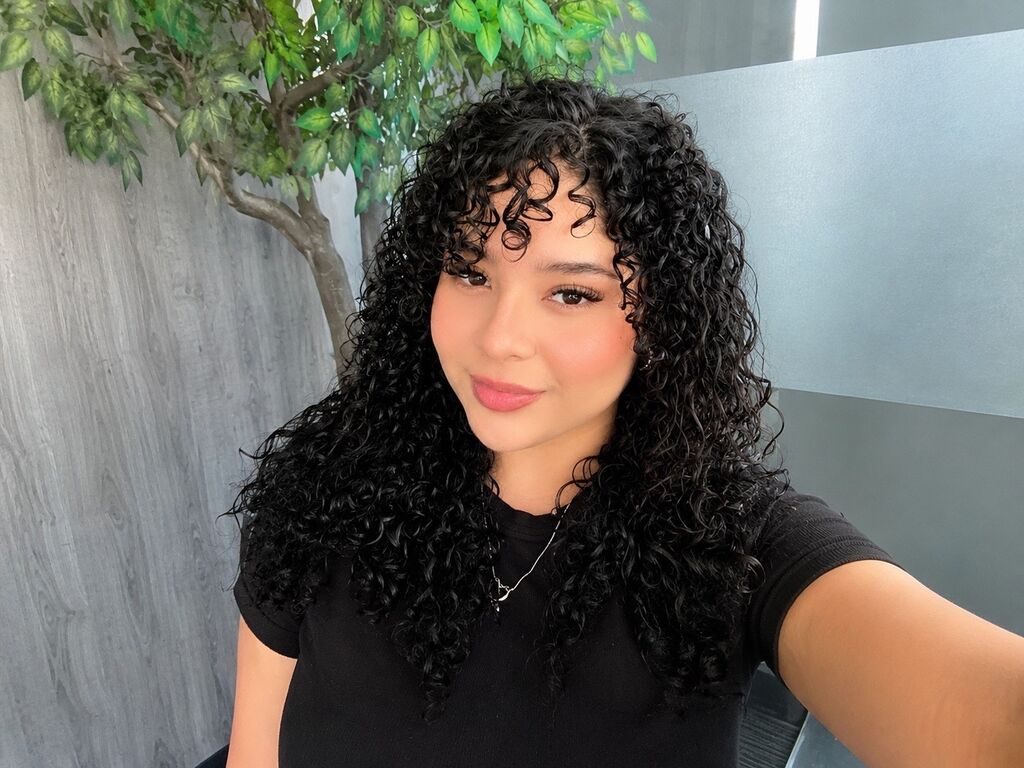EmilyJune age 25