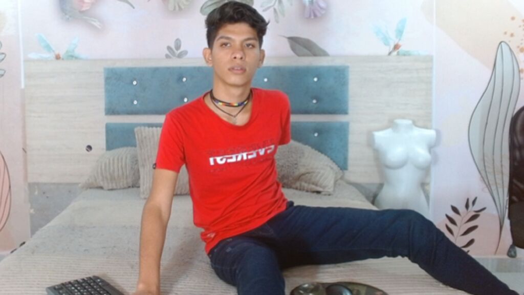 DiegoEvans's profile from LiveJasmin at BoysOfJasmin'