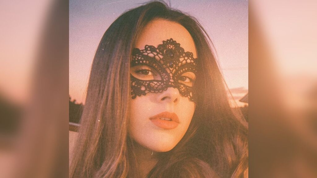 AmeliaNoire's profile from Jasmin at GirlsOfJasmin'