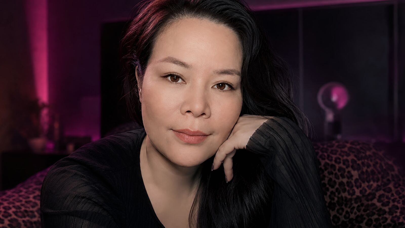 YanisLau glamour portrait