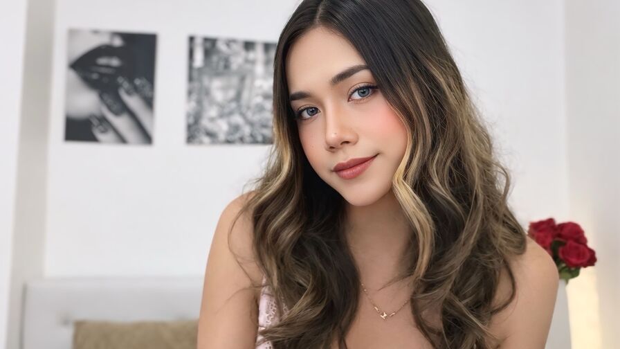 Watch StormiThompson live on freshseotools.com