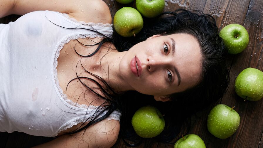 Watch LiliEris live on Ultra Erotica
