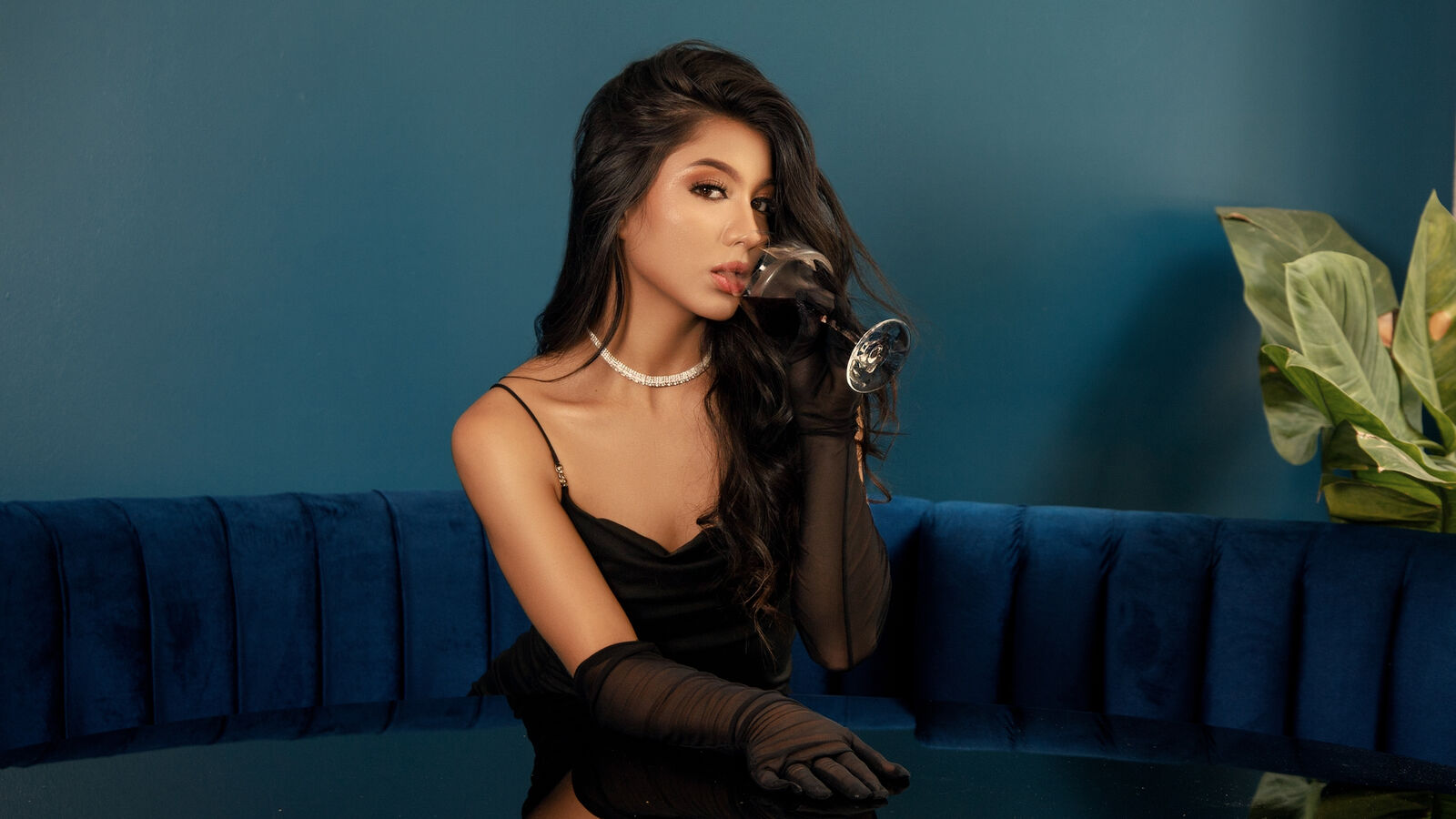 LiaBellini erotic portrait