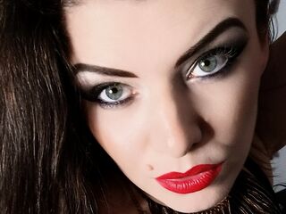 KataleyaEva Brunette live cam models