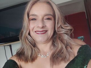 VictoriaGoldens's live cam