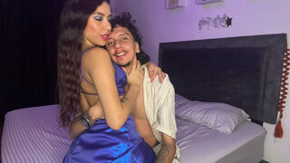 Free Nude AxelAndArielle