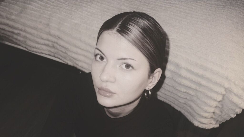 Watch GenaBaillargeon from LiveJasmin on GirlsOfJasmin