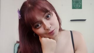 MashaSoll LiveJasmin girl cam photo