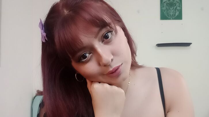 MashaSoll live webcam show