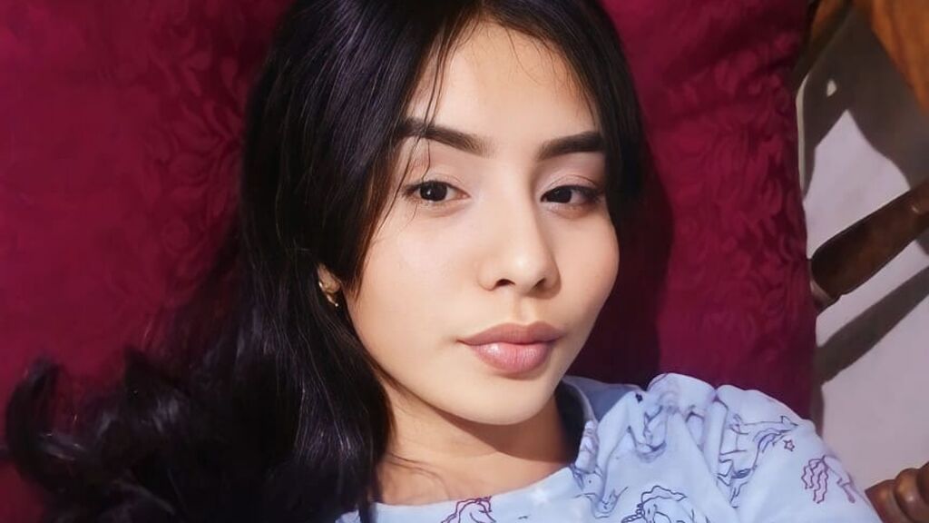 CarolaySofia online on GirlsOfJasmin