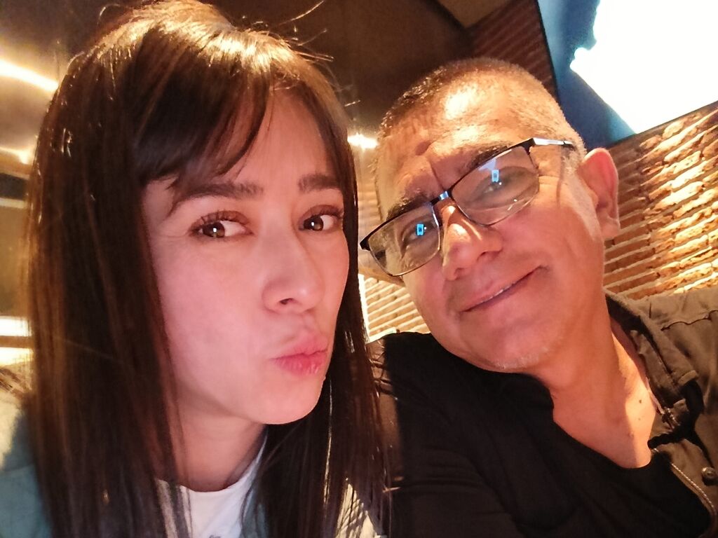 ReneandAleja adult couple streaming profile