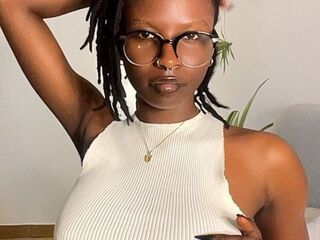 DerbyLaila]