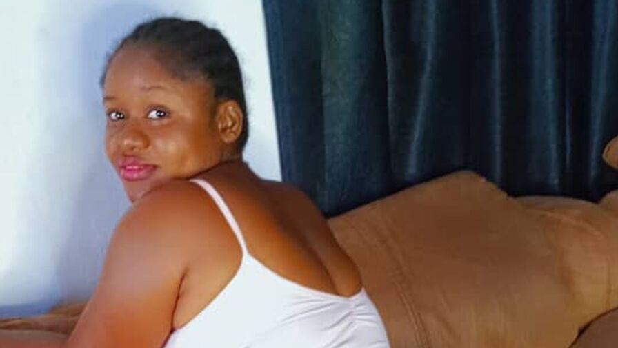 Watch KiraDon live on Free Erotic Fantasy