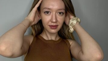EsmeGirling webcam show