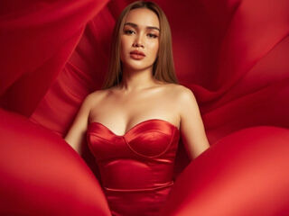 YasmineFruahwald is a webcam model from Philippines age 30