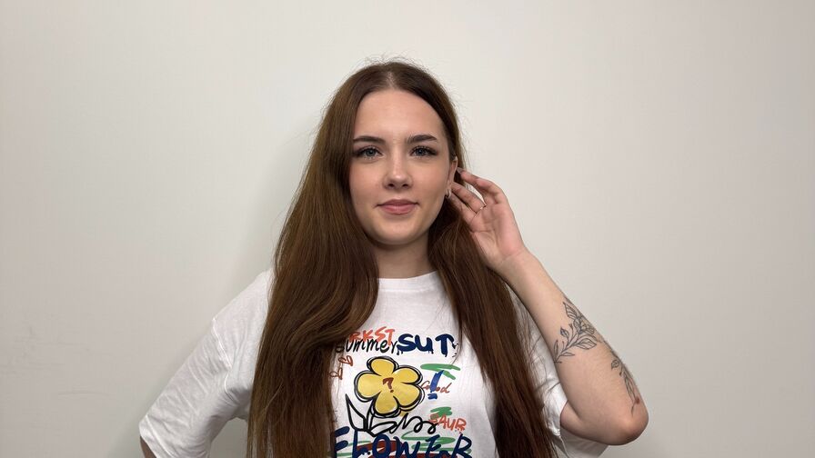 Watch JacindaMedian live on Amateur Porn