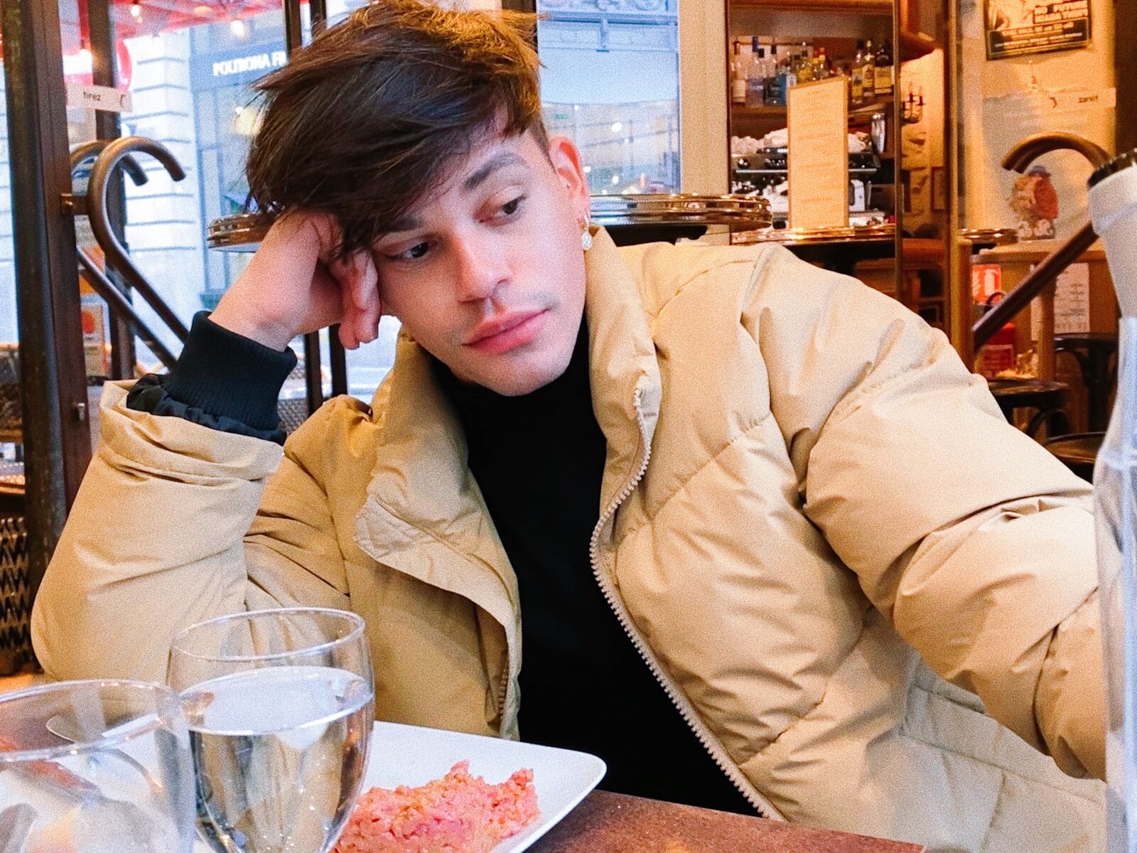 Live cam for ElliotRose