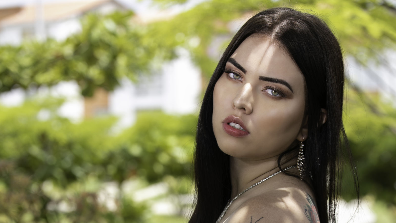 CamilaGutierrez glamour portrait