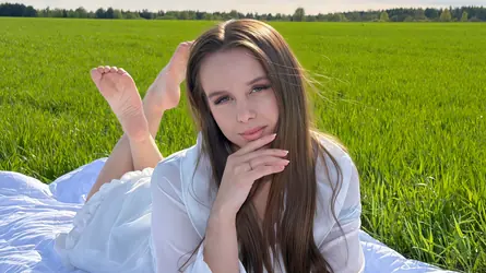 EvelynElyx's chat room