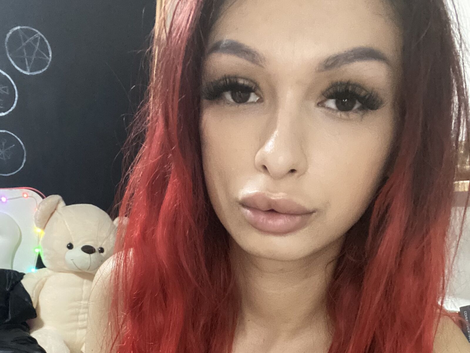 Live cam for LennaValentine