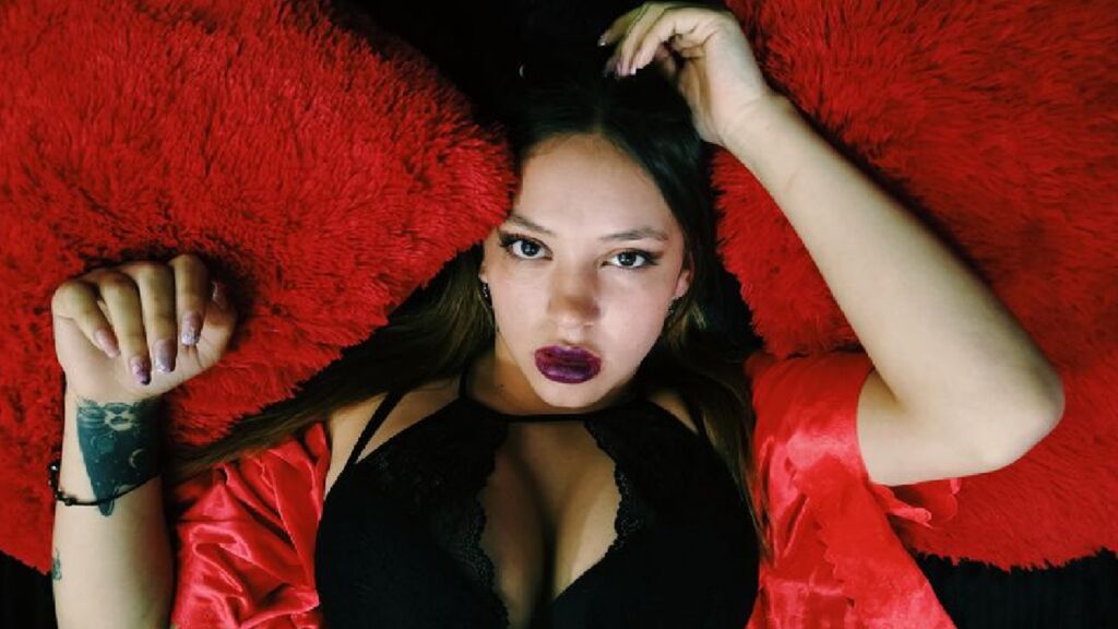 emilydwelling Live Webcam on LiveJasmin