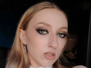HenriettaFare Stripchat live cam girls