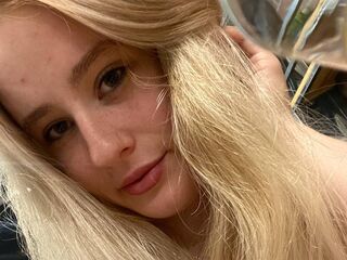 ElvinaHadwin Blonde live cam girls