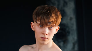 Free Nude DavidKeler