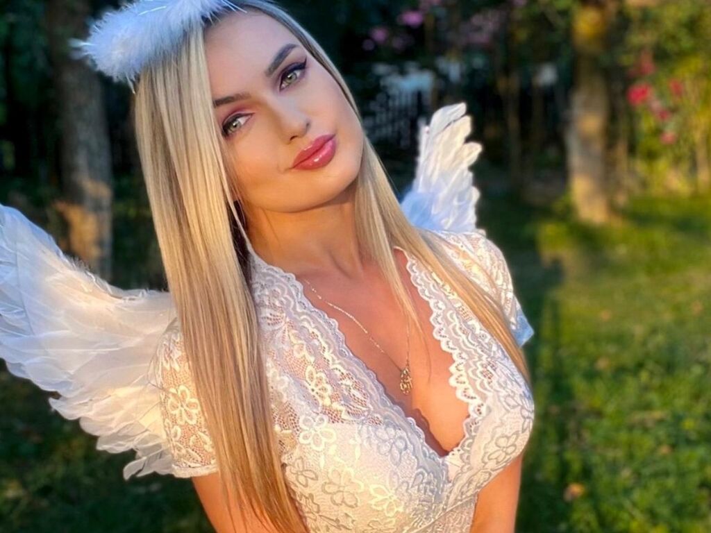Lexi Grace