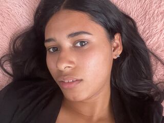 Webcam model ShiaBlack from LiveJasmin