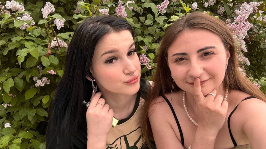 AftonAndTomika Cumshow Vip