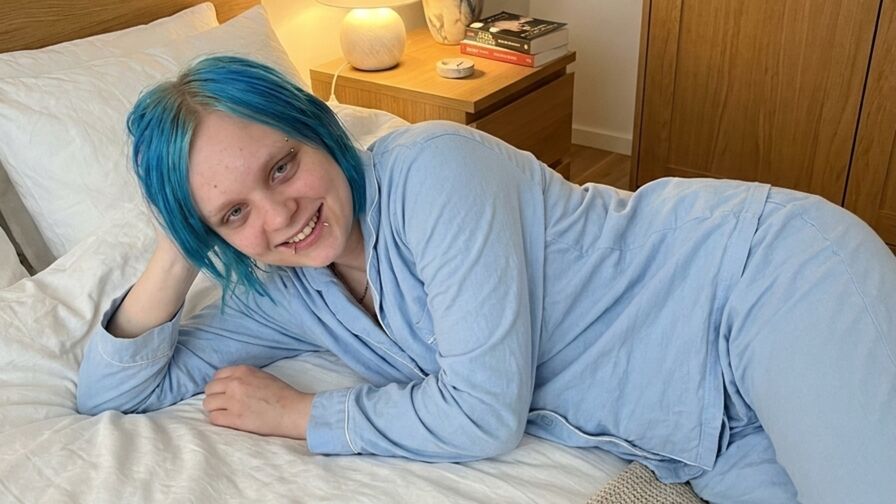 SundaySchwind Live Sex Chat at Educate My