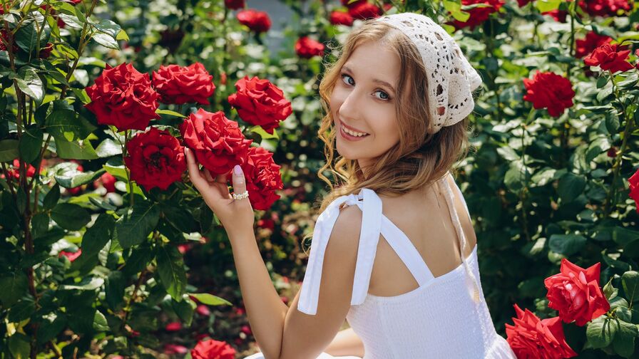 Watch LolaWilsons live on Amateur Blogger🎉