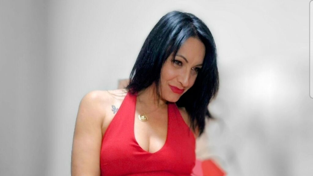 Live Chat with MarleneRight on LiveJasmin