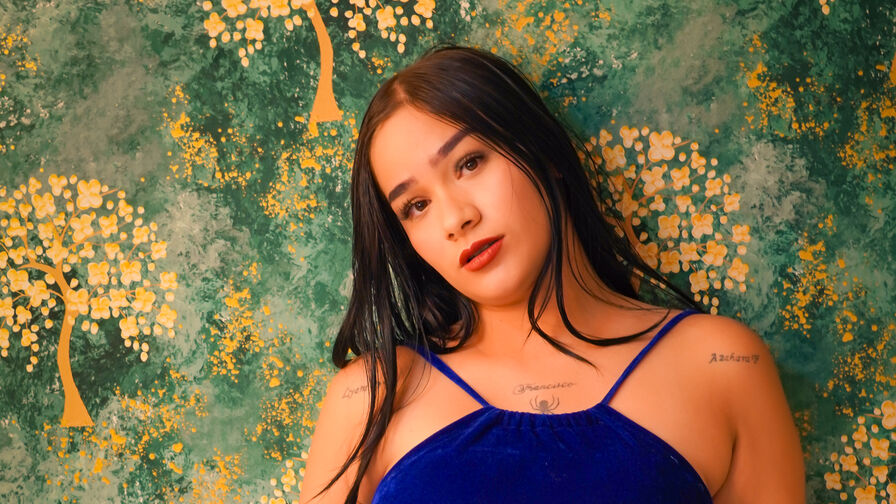 Live HD Nude Chat with ViktoriyaDaria