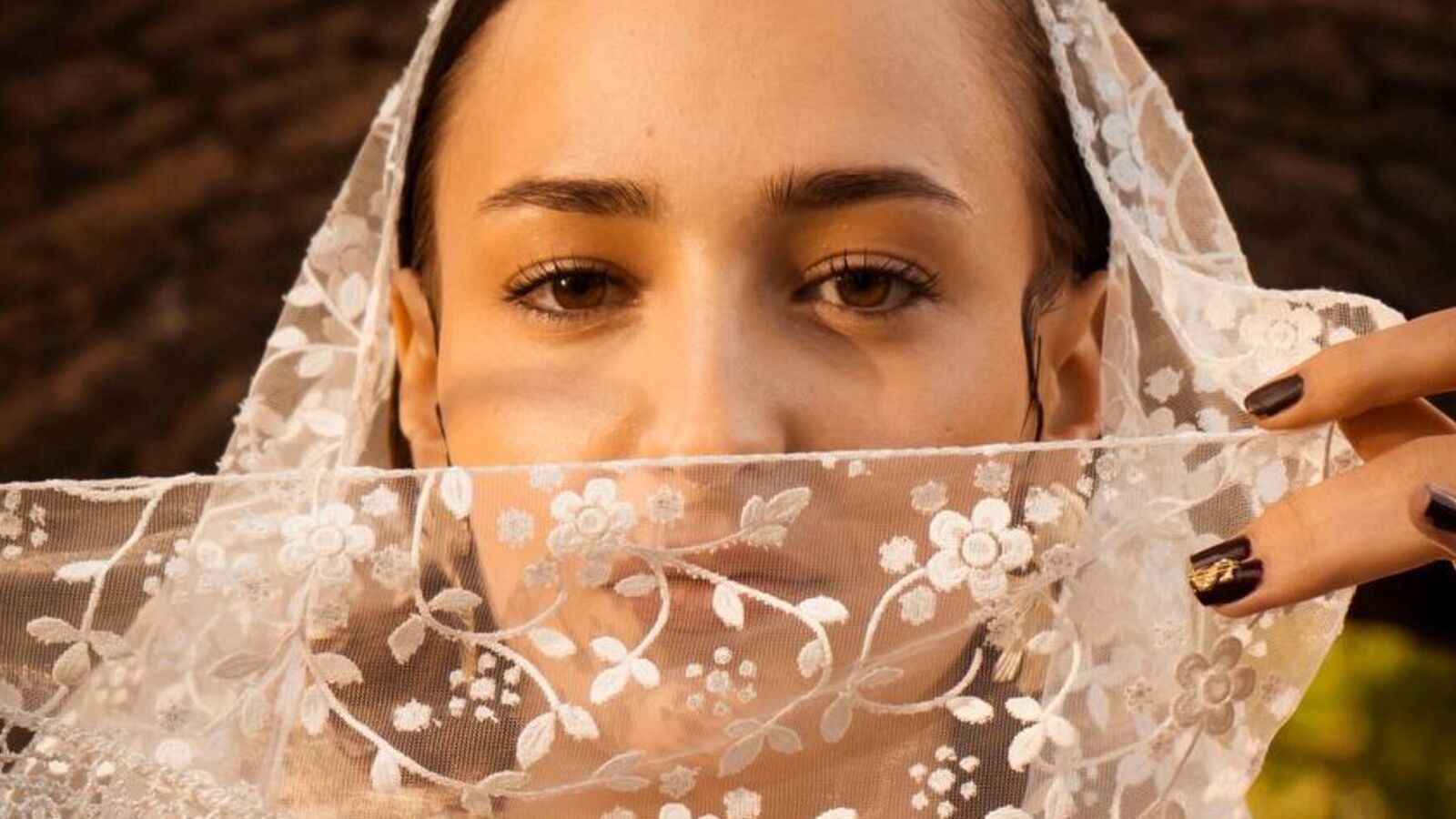 OliviaYark glamour portrait