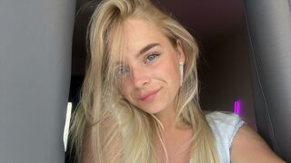 Free Nude EvaEdlin