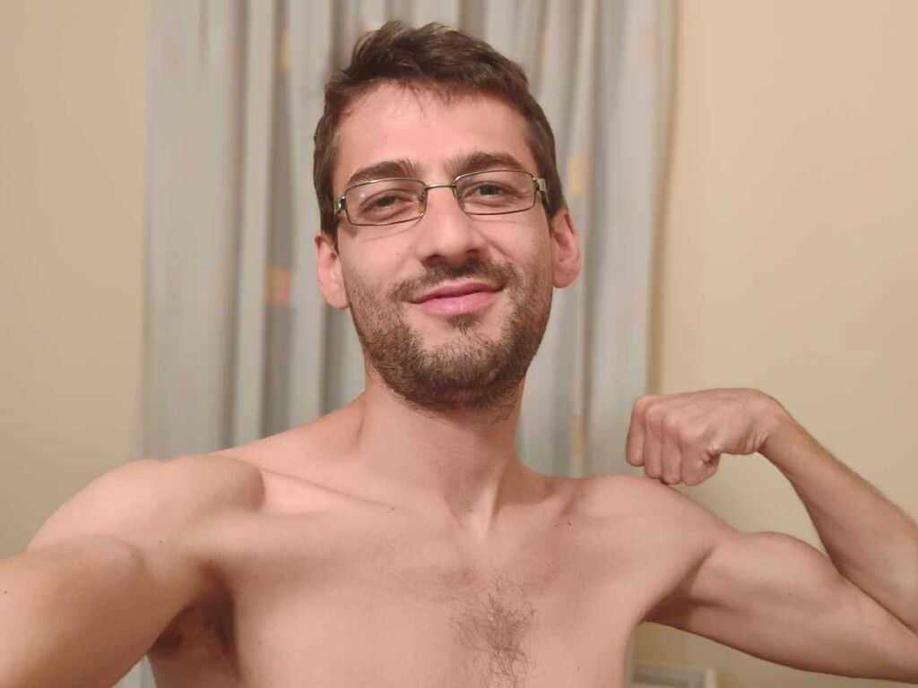 HungEddy Profile Image