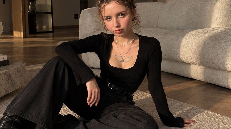 VeronikaVest live cam