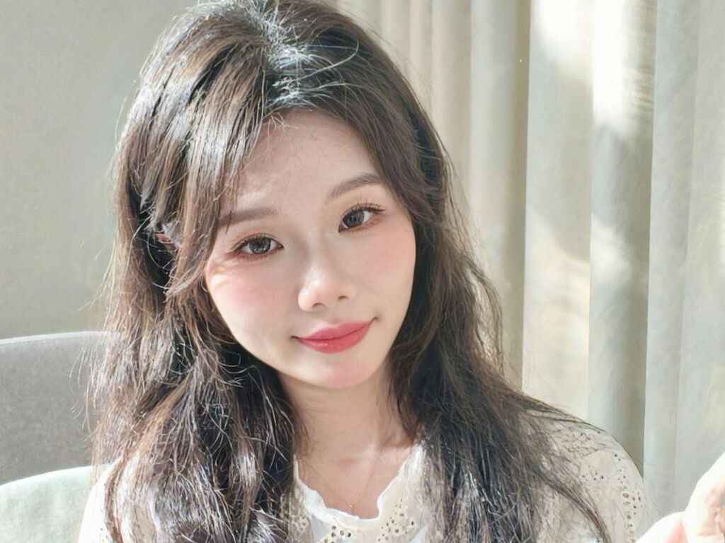 lingzi Profile Image