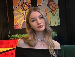 free sex chatroom ClarineTimson