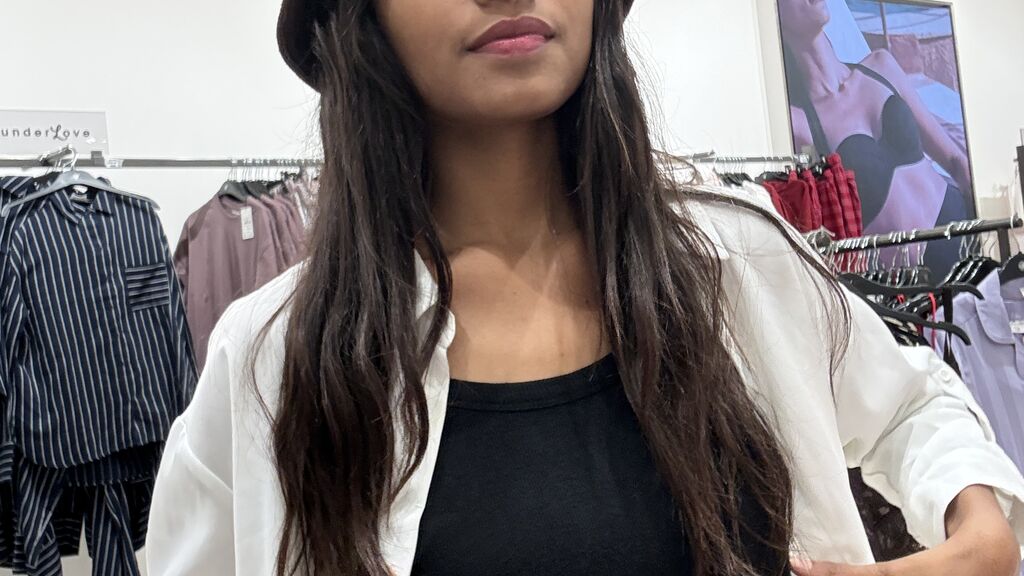 NainaSingh's profile from Jasmin at GirlsOfJasmin'