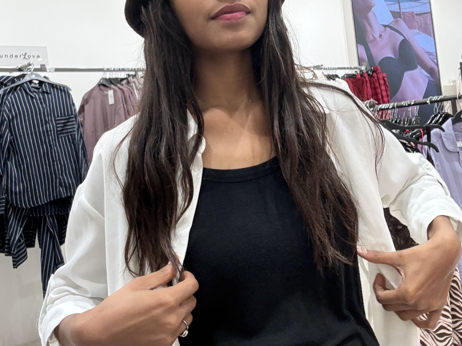 Live cam for NainaSingh