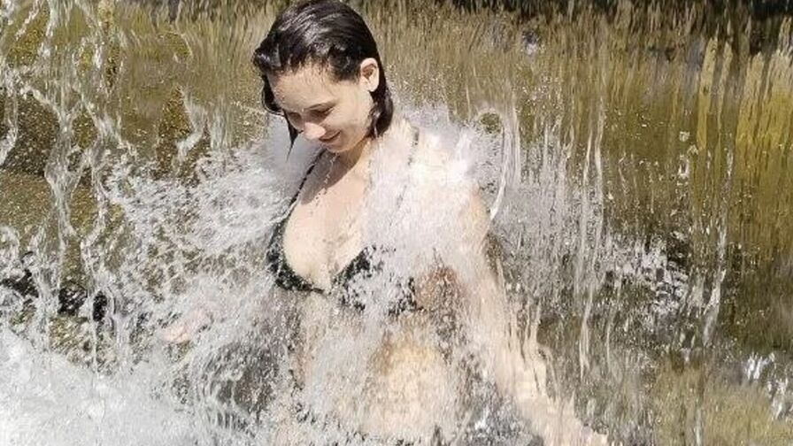 Free Naked HayleyClam