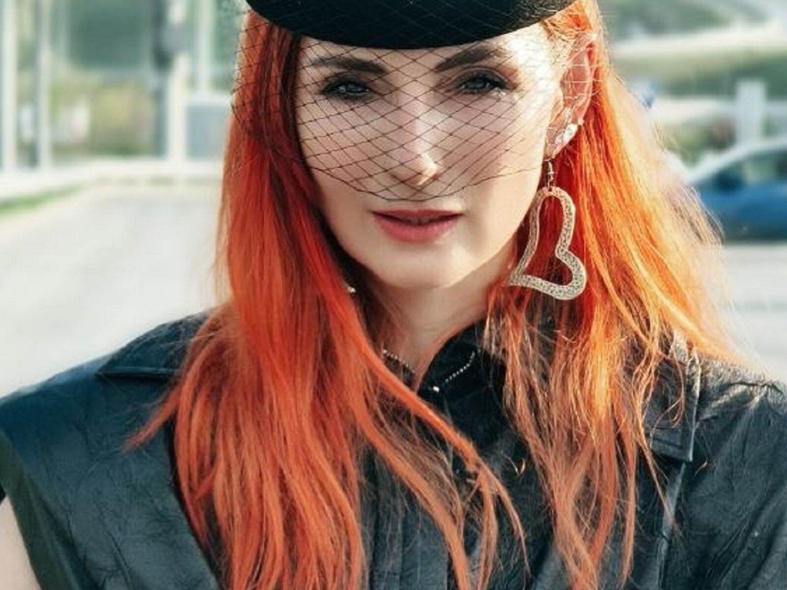 Live cam for HelenWildKat