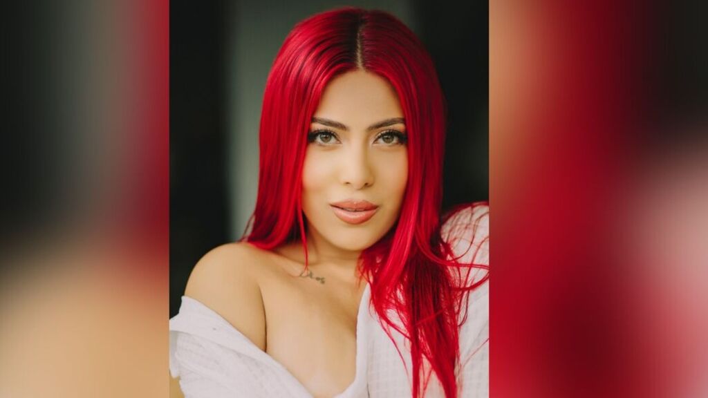 IsabellaEstrada cover