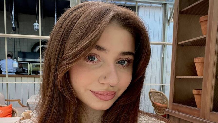 Live Sex Chat with FlorenceClutter