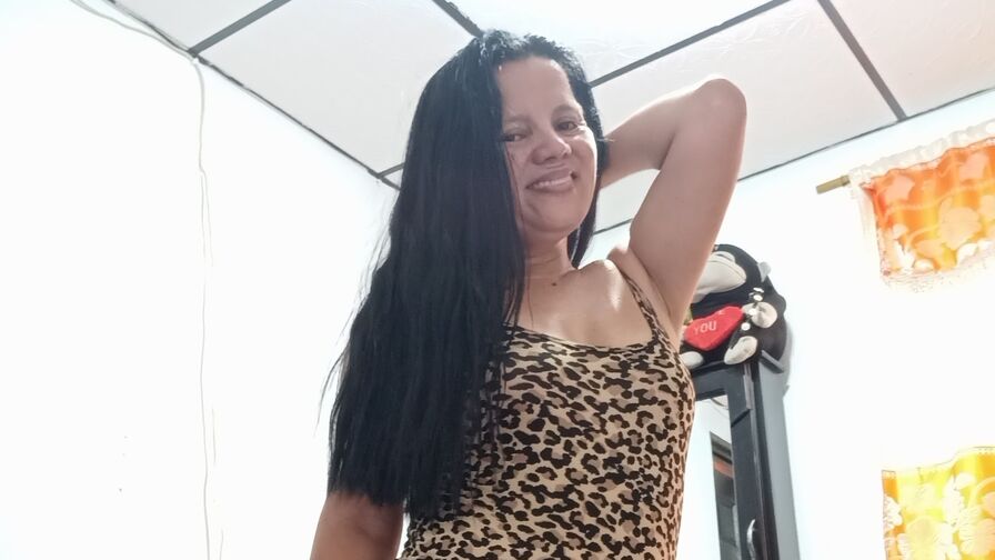 Watch EmelySmithers live on Cam Plug