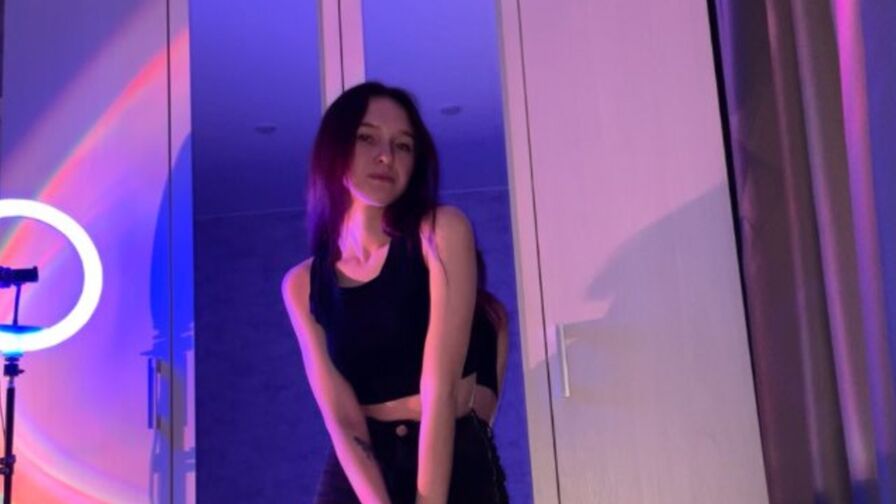 Live Sex Chat with LilouVesper